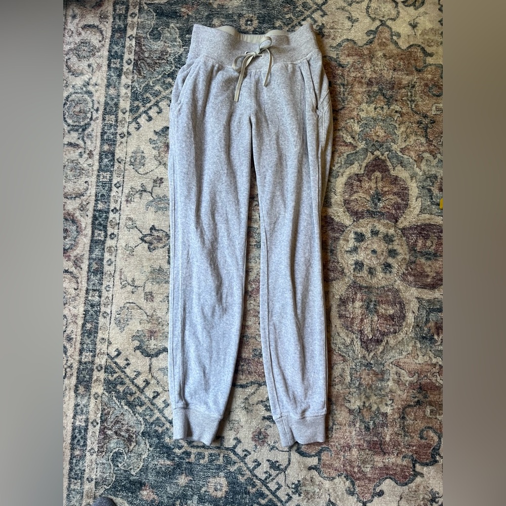 Lululemon Athletica Light Gray Joggers